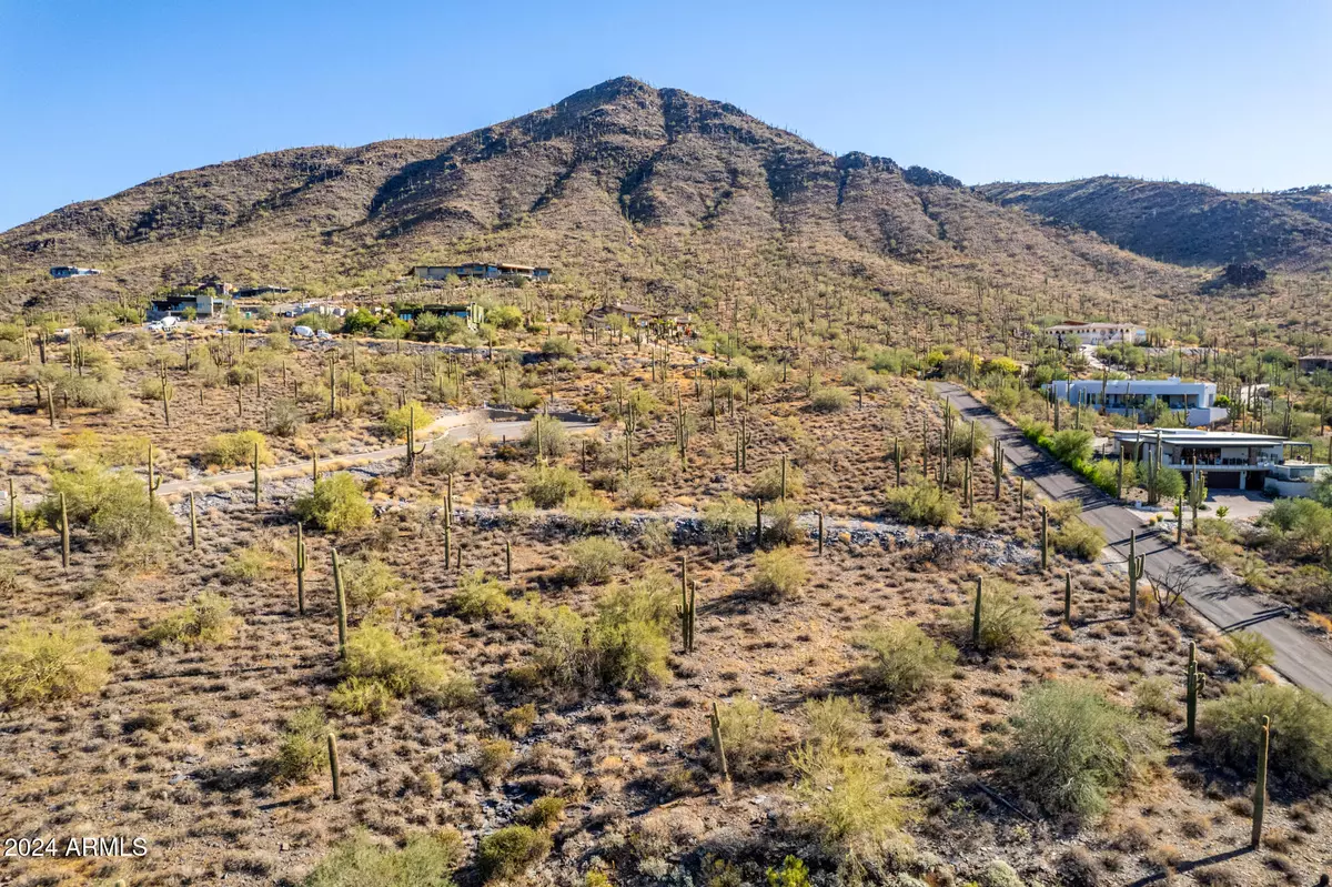 Cave Creek, AZ 85331,5944 E HIDDEN VALLEY Drive #17