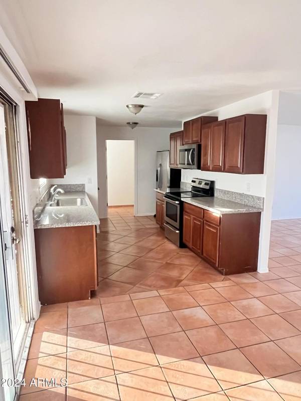 Tucson, AZ 85757,4434 S PASEO DON CARLOS --