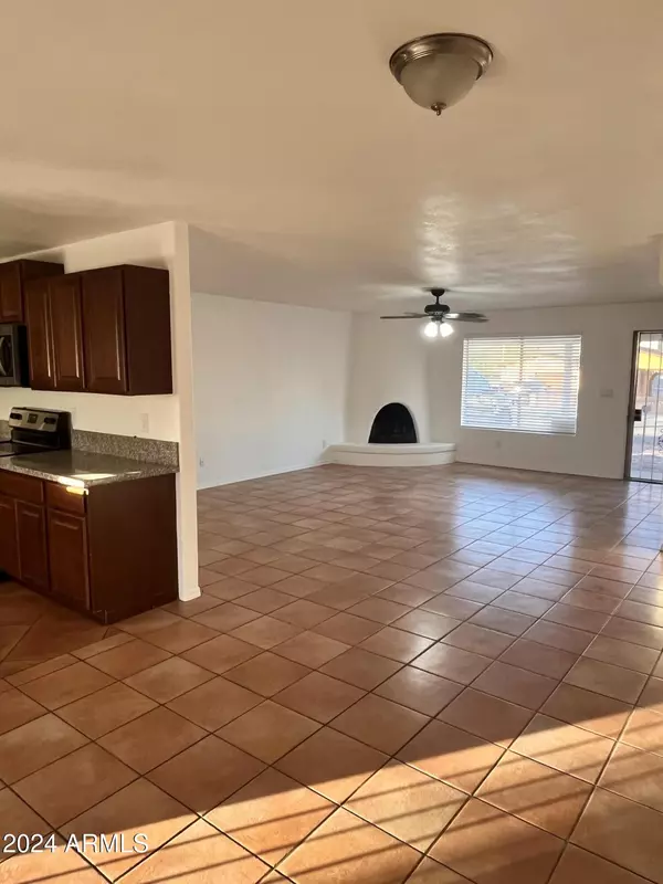 Tucson, AZ 85757,4434 S PASEO DON CARLOS --