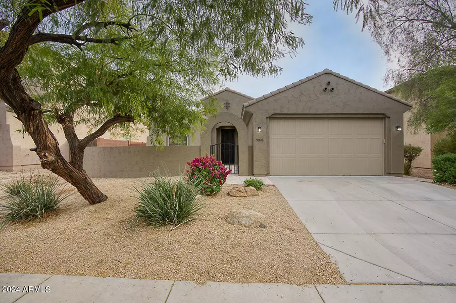 9043 W IONA Way, Peoria, AZ 85383