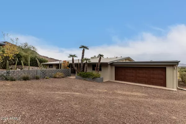 Paradise Valley, AZ 85253,6322 E HUMMINGBIRD Lane