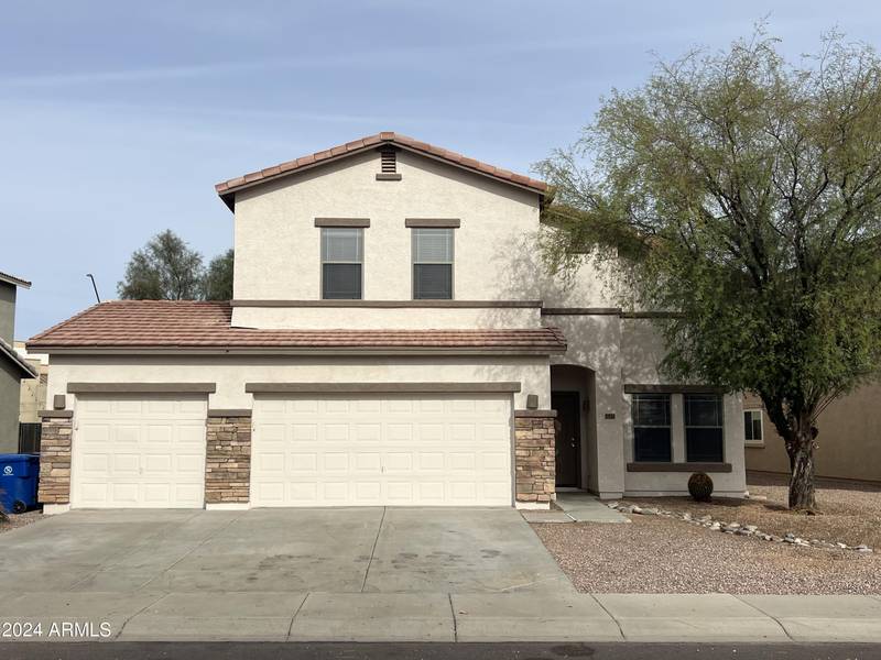 17026 W SAGUARO Lane, Surprise, AZ 85388