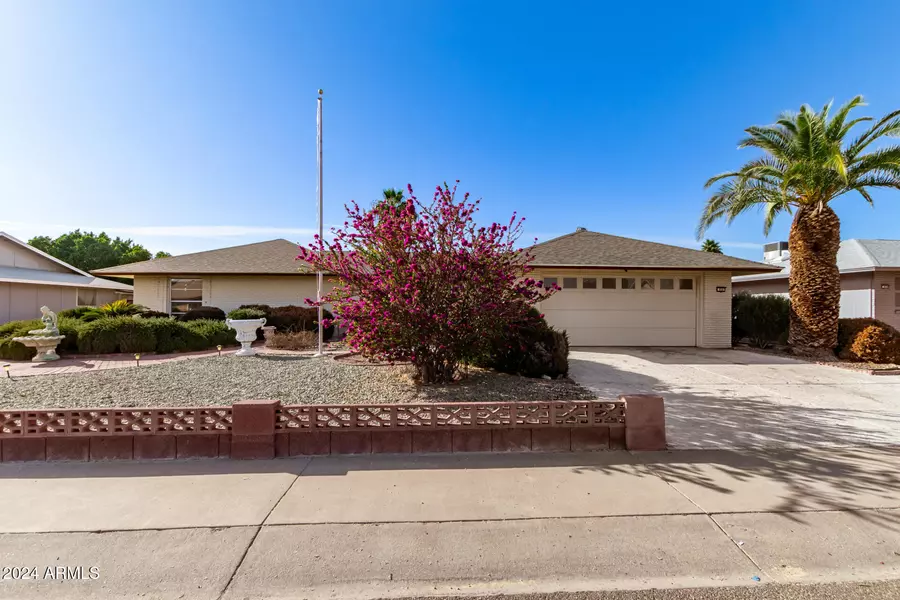 9507 W SPANISH MOSS Lane, Sun City, AZ 85373