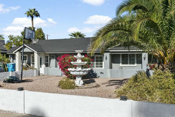 Phoenix, AZ 85028,3818 E DESERT COVE Avenue