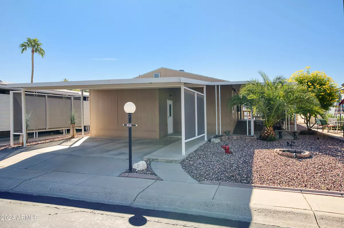 Phoenix, AZ 85024,2233 E BEHREND Drive #84