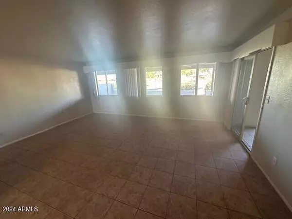 Casa Grande, AZ 85194,1734 S PECOS Drive