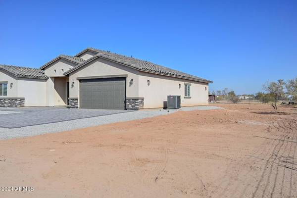 Wittmann, AZ 85361,27625 N DENVER HILL Drive