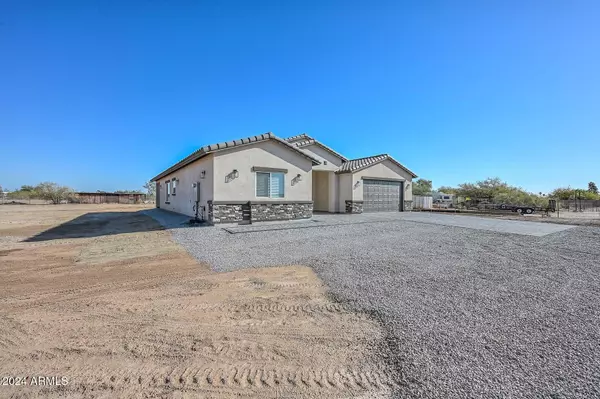 Wittmann, AZ 85361,27625 N DENVER HILL Drive