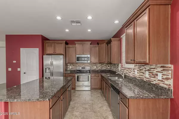 12121 W PATRICK Lane, Sun City, AZ 85373