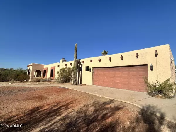 Cave Creek, AZ 85331,4934 E CALLE DE LAS ESTRELLAS --