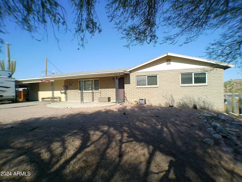 1368 E VICTORIA VIEW Street, Queen Valley, AZ 85118