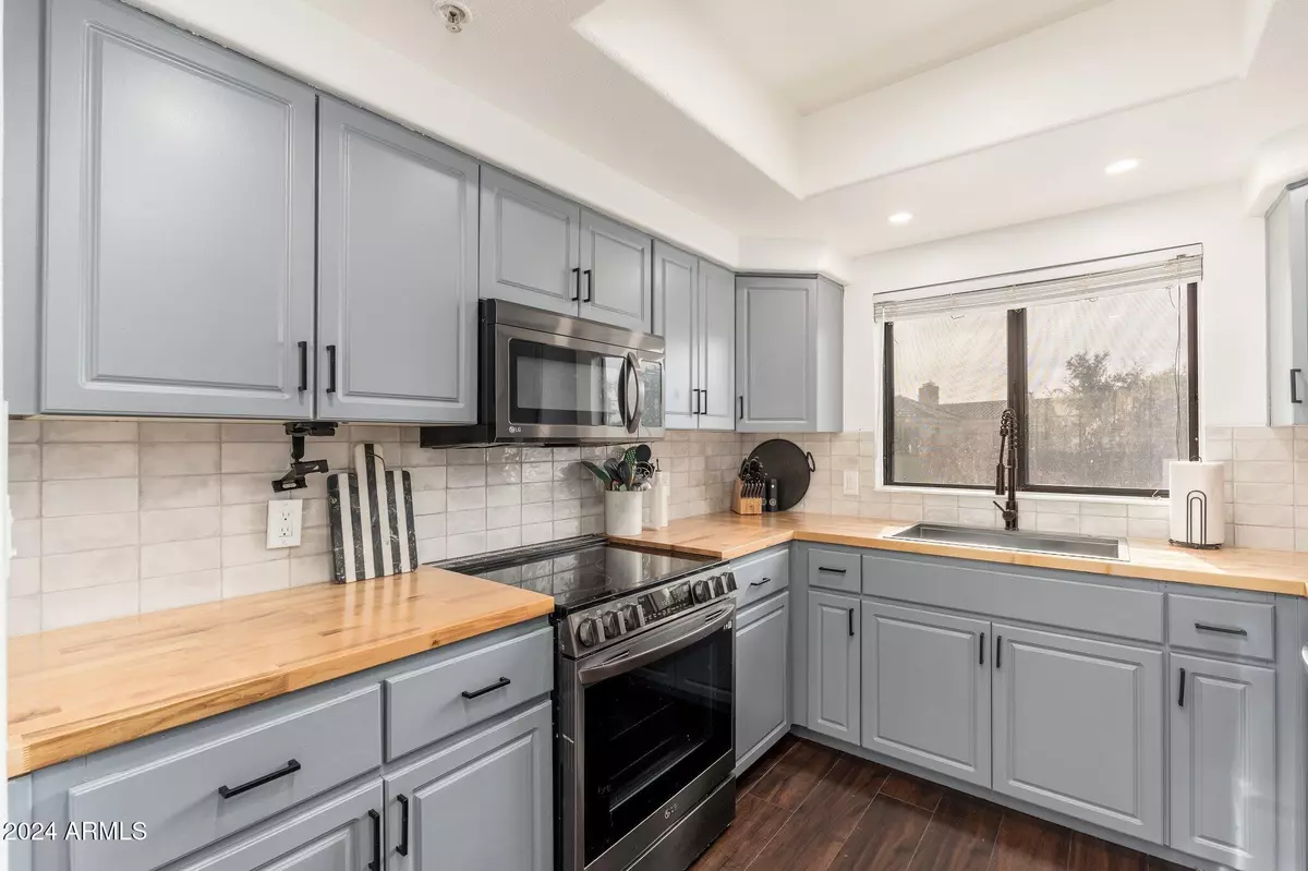 Scottsdale, AZ 85250,7575 E INDIAN BEND Road #2051