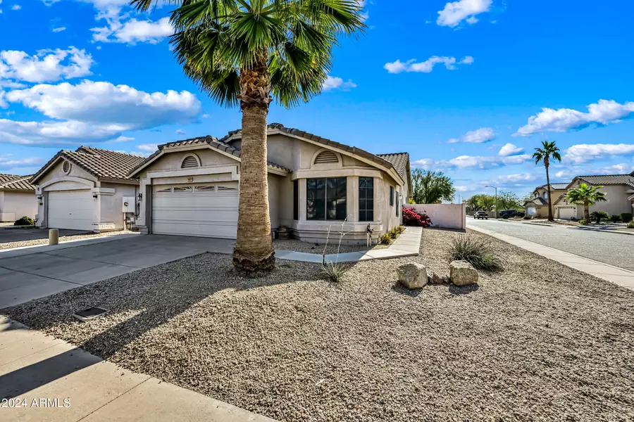 3827 W TONOPAH Drive, Glendale, AZ 85308