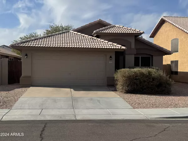 1052 N HUDSON Place, Chandler, AZ 85225