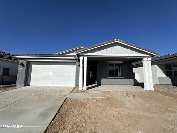 Queen Creek, AZ 85142,22856 E ROUNDUP Way