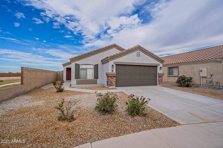 1452 W SHANNON Way, Coolidge, AZ 85128