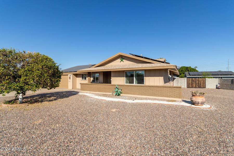 10425 N BALBOA Drive, Sun City, AZ 85351