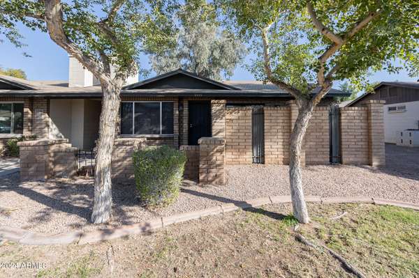 Tempe, AZ 85282,3323 S PARKSIDE Drive