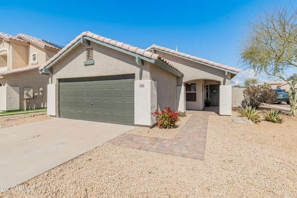 3938 E MORROW Drive, Phoenix, AZ 85050