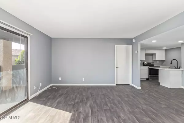 Mesa, AZ 85202,1730 W EMELITA Avenue #2027