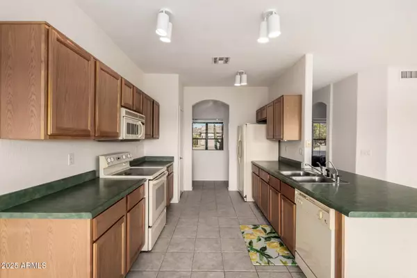 Chandler, AZ 85249,1211 E TORREY PINES Lane