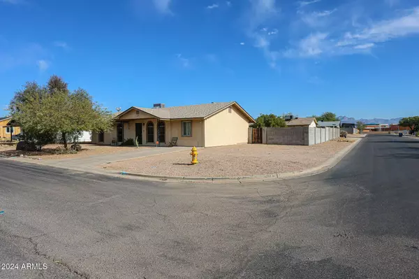 Mesa, AZ 85207,629 N 97TH Street