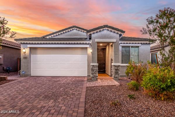 17440 W Eugene Terrace, Surprise, AZ 85388