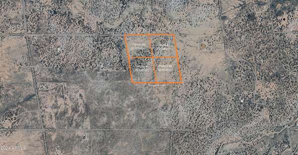 Snowflake, AZ 85937,8561 LAWSON Lane #-