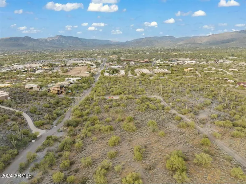 37751 N School House Road #-, Cave Creek, AZ 85331