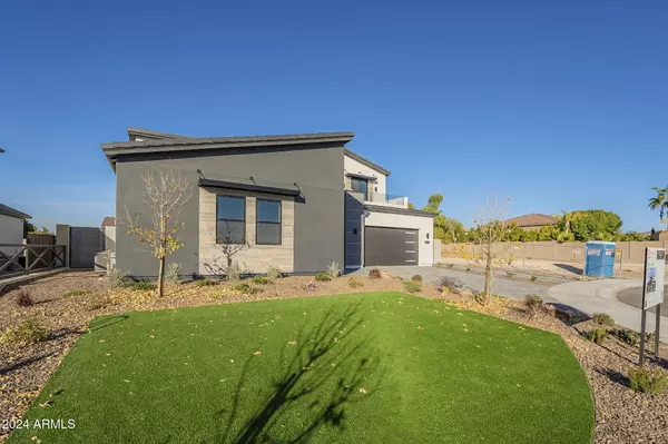 Peoria, AZ 85383,9872 W Black Hill Road