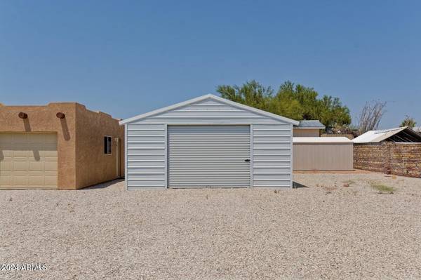 Quartzsite, AZ 85346,49600 OPAL Avenue