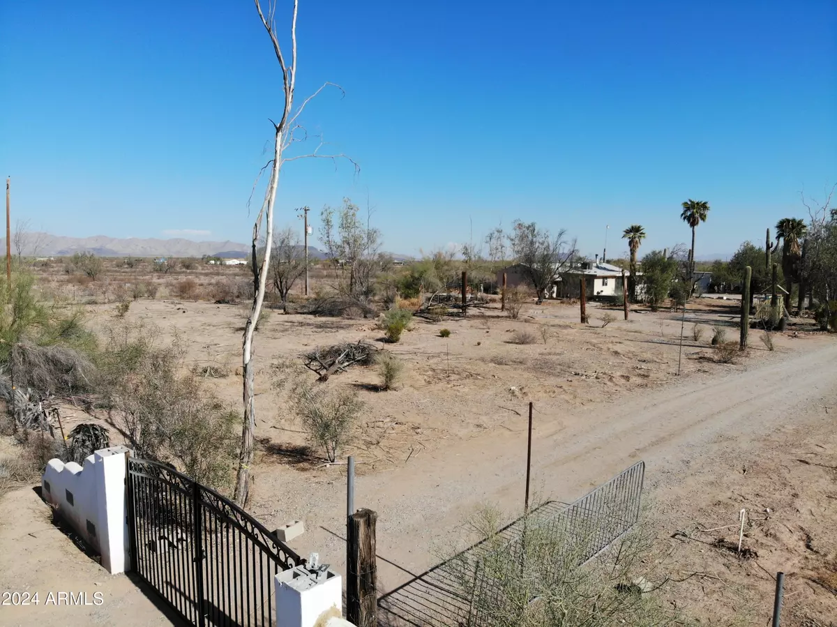 Tonopah, AZ 85354,5519 N 411TH Avenue #-