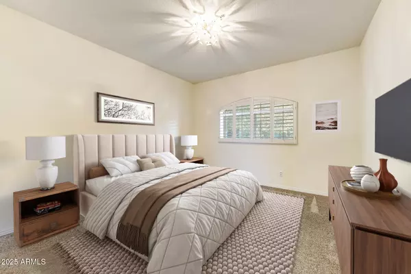 Scottsdale, AZ 85258,8653 E ROYAL PALM Road #2005