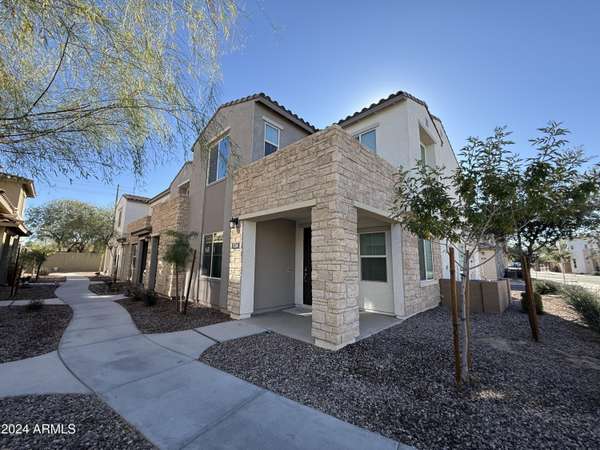 Gilbert, AZ 85297,778 E HARPER Street #104