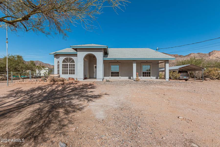 2286 W MOON VISTA Street, Apache Junction, AZ 85120