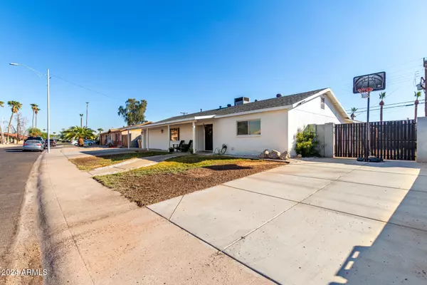 6517 W GEORGIA Avenue,  Glendale,  AZ 85301