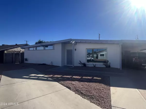 2045 E BIRCHWOOD Avenue, Mesa, AZ 85204