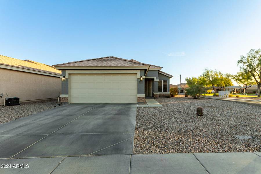 22789 W CANTILEVER Street, Buckeye, AZ 85326