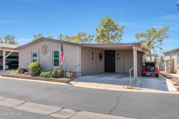 6226 S CYPRESS POINT Drive,  Chandler,  AZ 85249