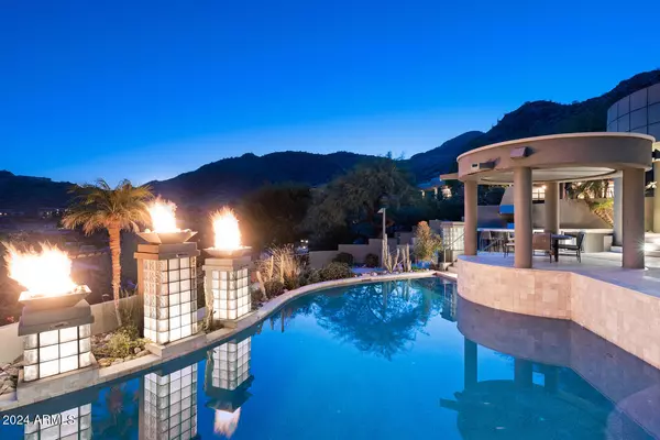 Paradise Valley, AZ 85253,4612 E FOOTHILL Drive