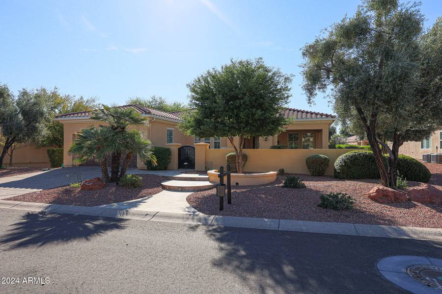 13425 W LOS BANCOS Drive, Sun City West, AZ 85375