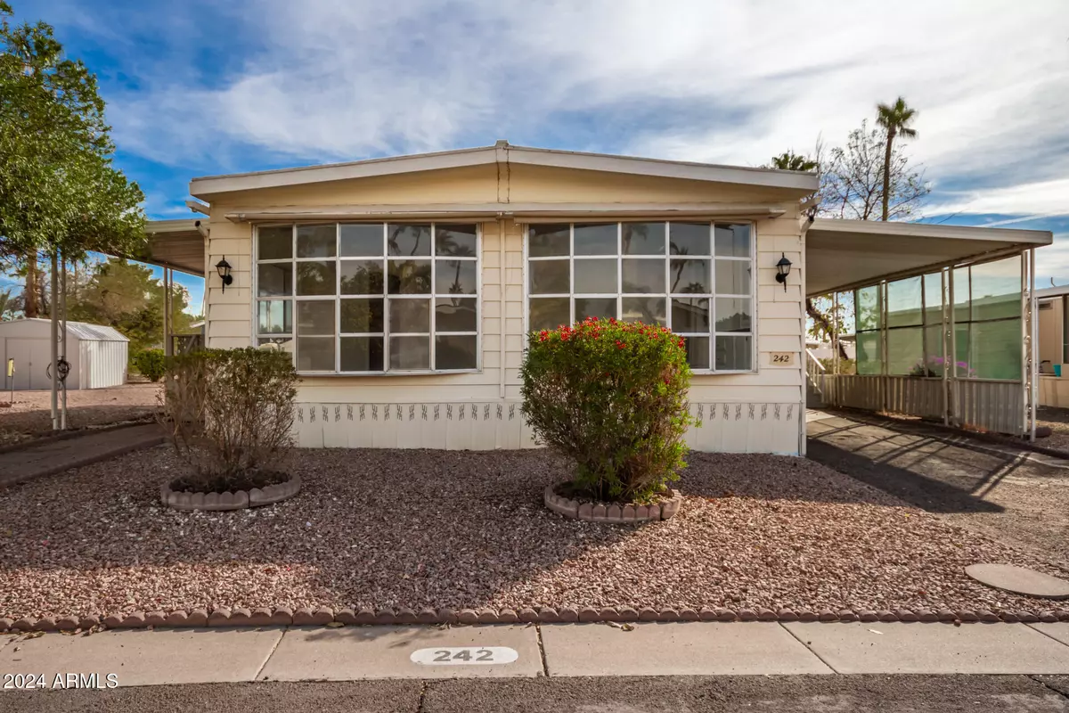 Mesa, AZ 85206,201 S GREENFIELD Road #242