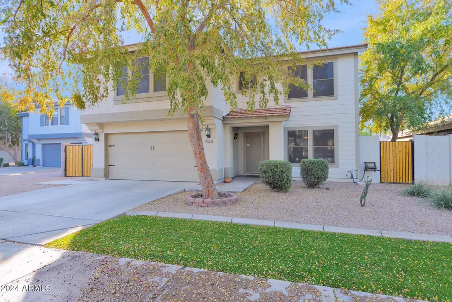 435 W MIDLAND Lane, Gilbert, AZ 85233