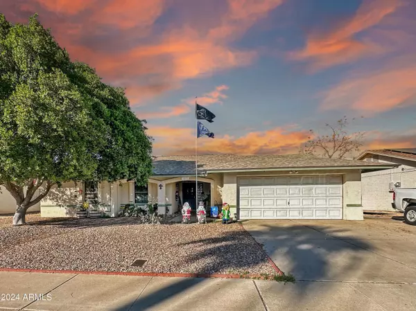 6604 W ALTADENA Avenue, Glendale, AZ 85304