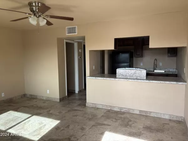 Mesa, AZ 85207,331 N 93RD Street #2