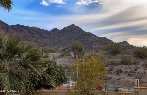 Phoenix, AZ 85020,10410 N CAVE CREEK Road #2015