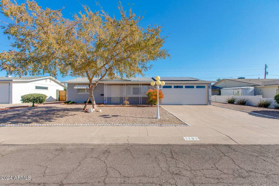 1161 S Grand Drive, Apache Junction, AZ 85120