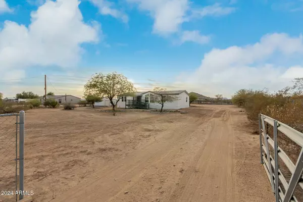 San Tan Valley, AZ 85143,28904 N VARNUM Road