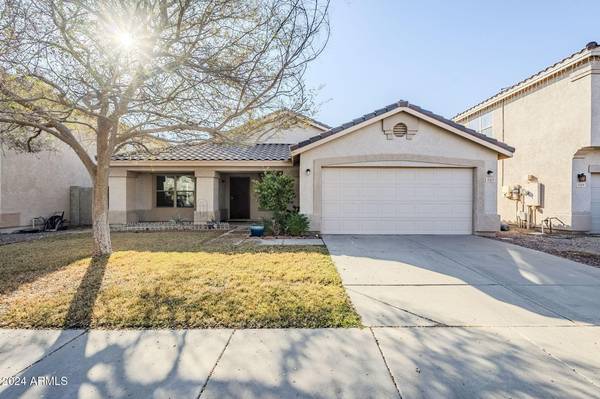 Casa Grande, AZ 85122,555 W RACINE Loop