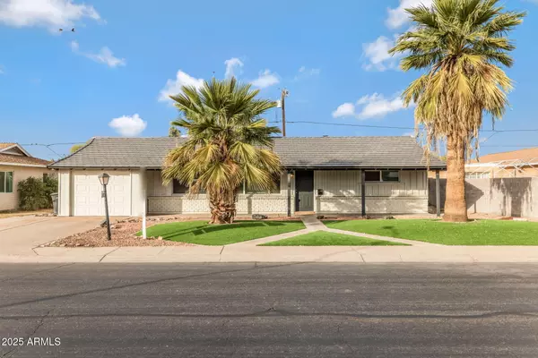 Chandler, AZ 85225,114 W IVANHOE Place